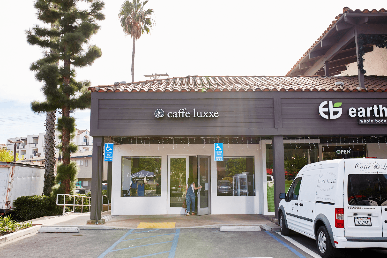 Caffe Luxxe specialty coffee shop in Los Angeles - photo 12