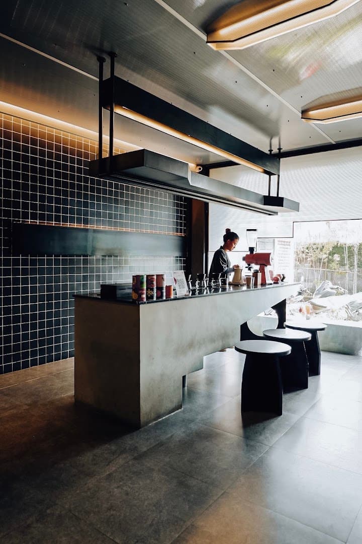 Missibu Roaster & Showroom - specialty coffee shop in Canggu