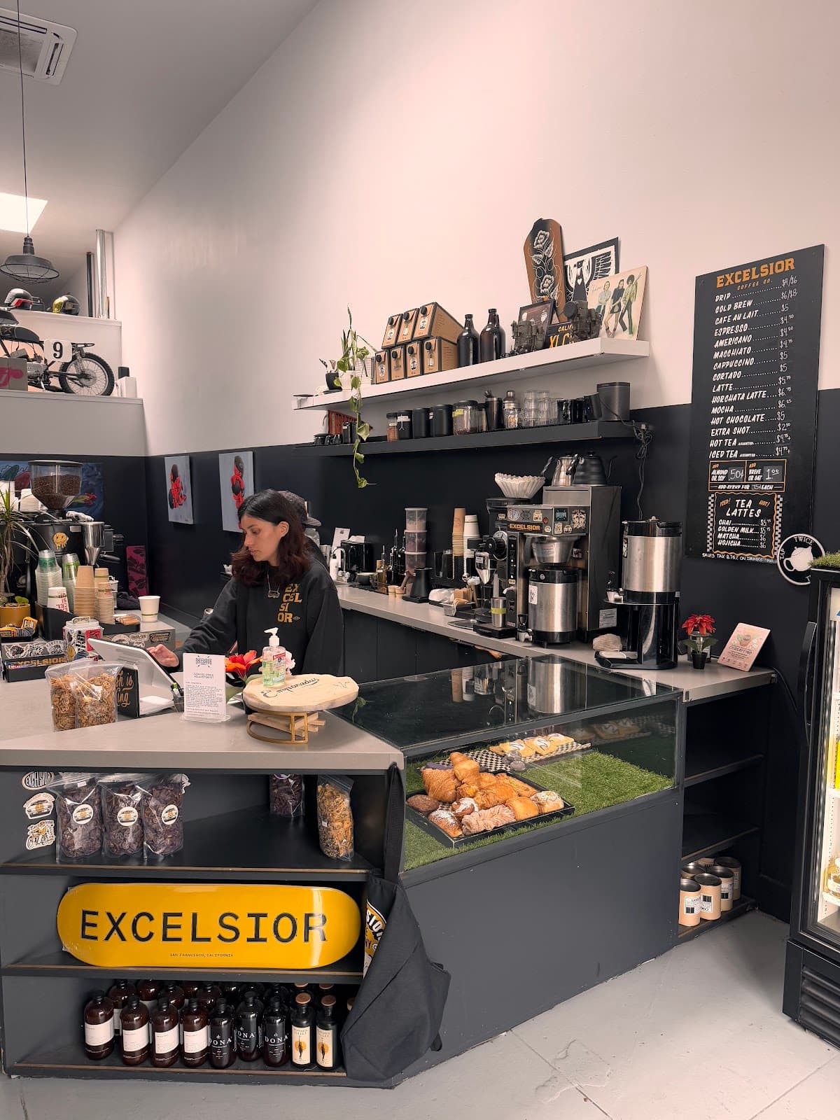 Excelsior Coffee - specialty coffee shop in Excelsior