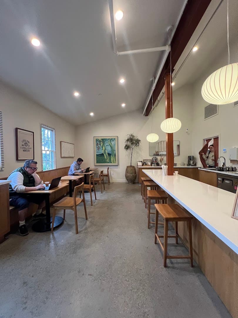 Little King Coffee - specialty coffee shop in East Beach