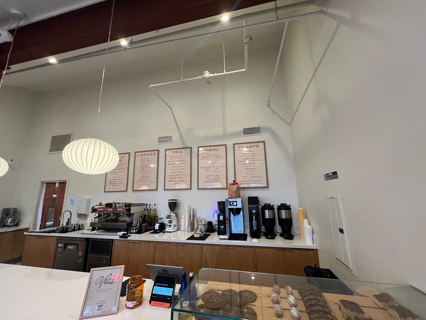 Little King Coffee - specialty coffee shop in East Beach