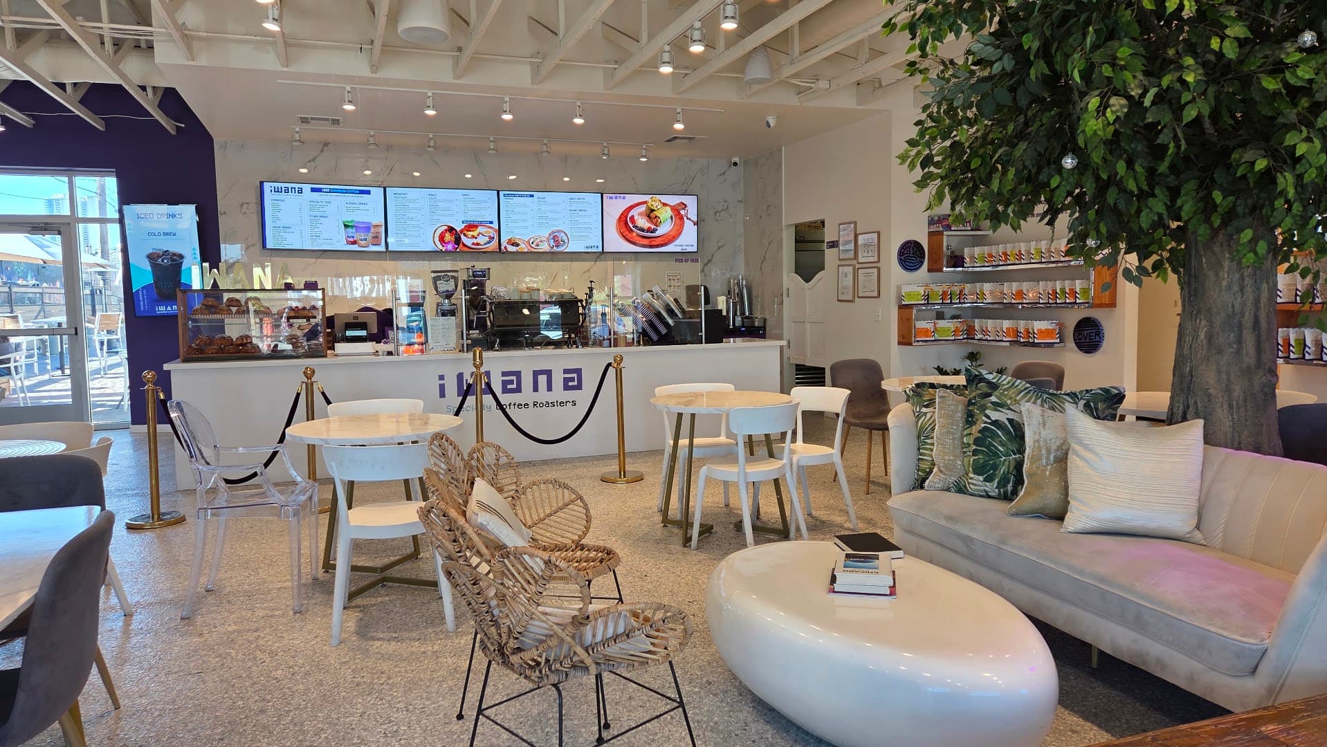 Iwana Specialty Coffee Roasters - specialty coffee shop in Las Vegas