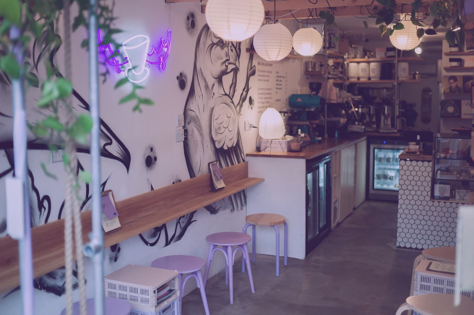 LONG & SHORT specialty coffee shop in London - photo 4