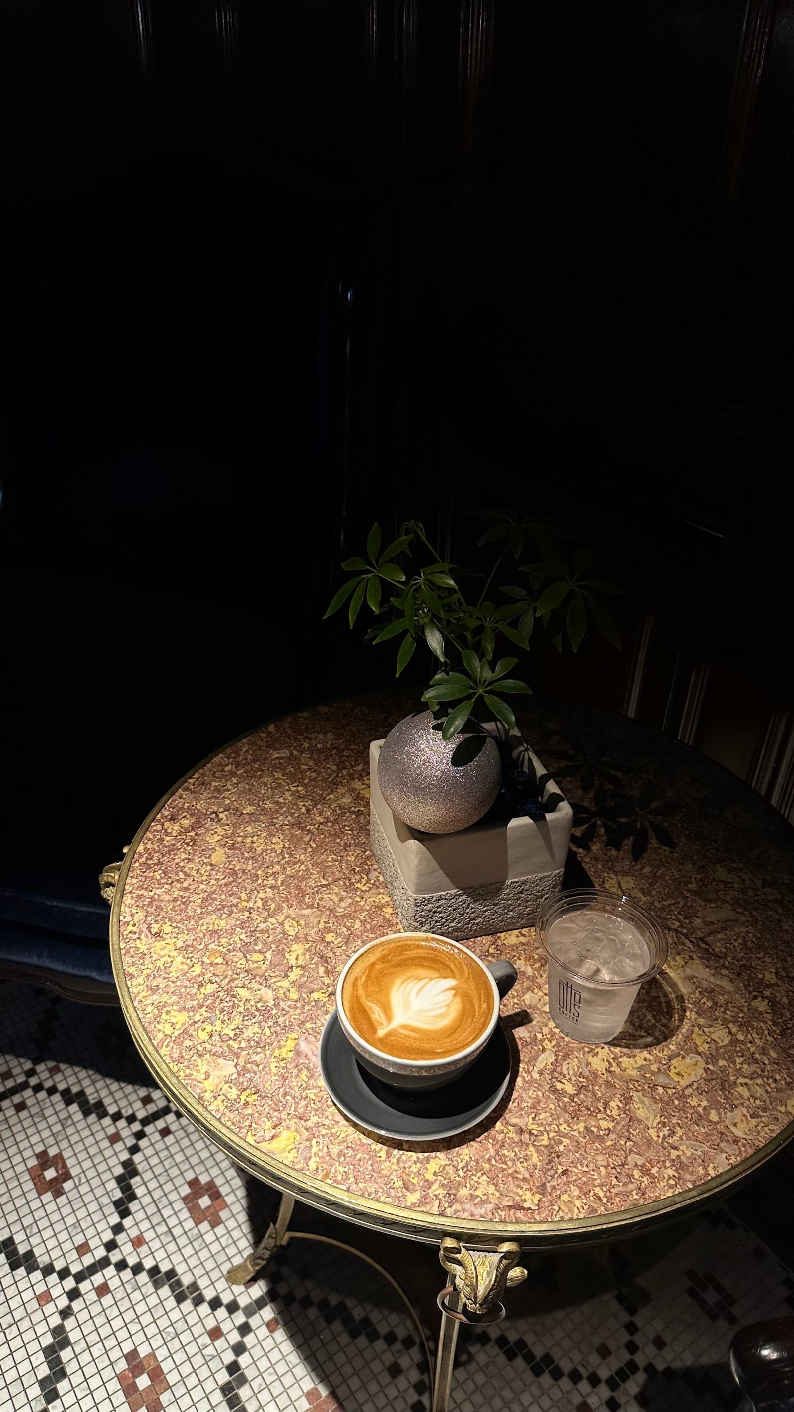 Otto's Coffee & Fine Foods specialty coffee shop in Dallas - photo 12