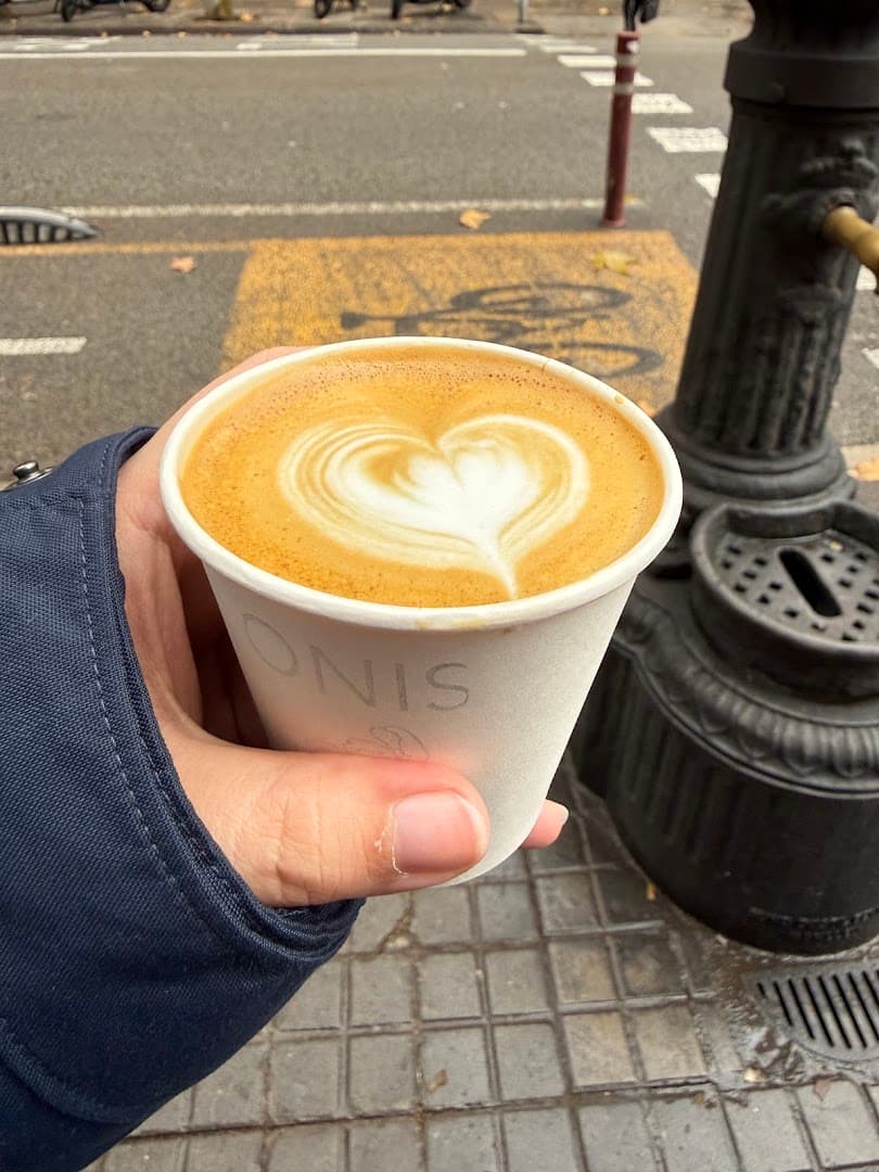ONIS COFFEE - specialty coffee shop in Eixample