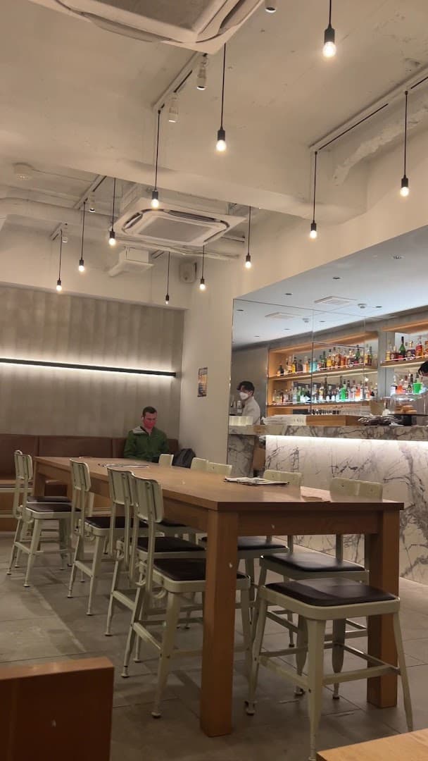 Streamer Coffee Company Akasaka - specialty coffee shop in Akasaka