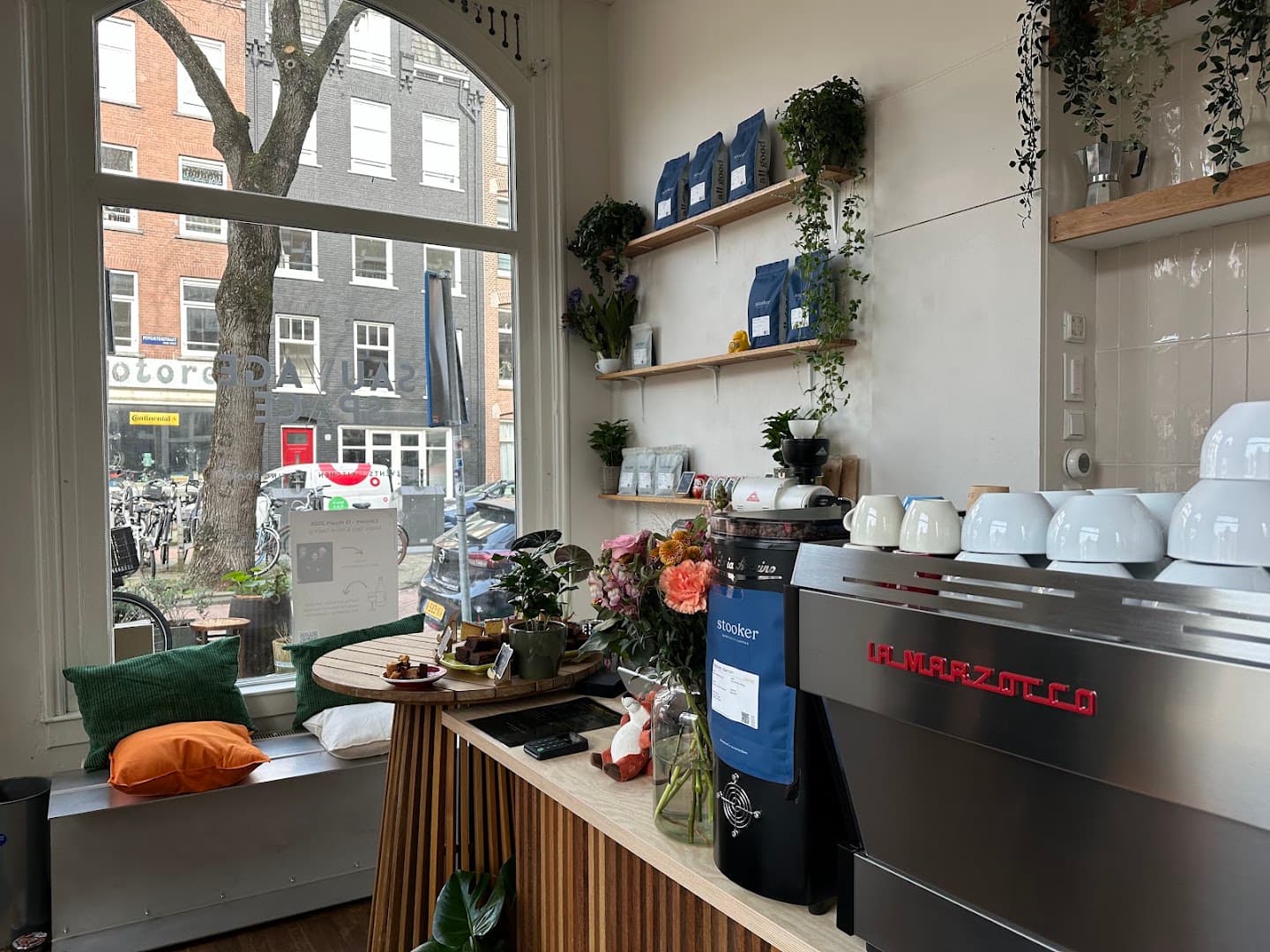 Ikinari Coffee - specialty coffee shop in Amsterdam