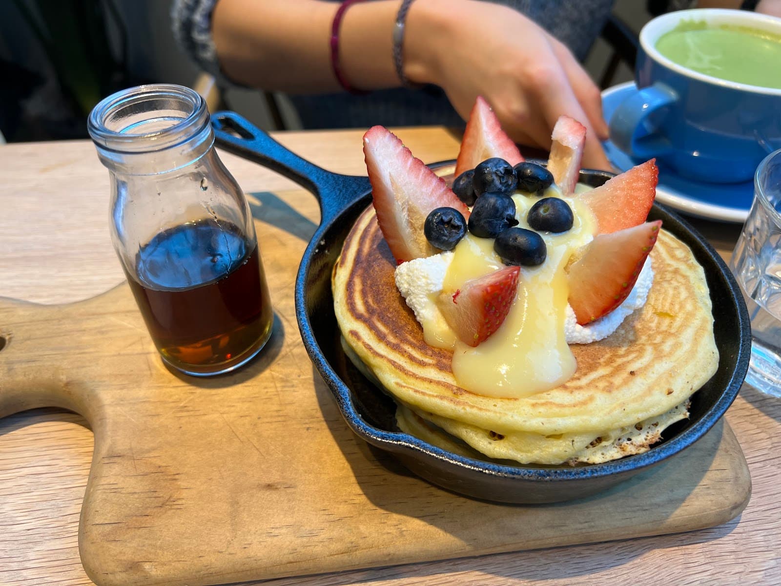 Bluestone Lane Avery Café specialty coffee shop in San Francisco - photo 4