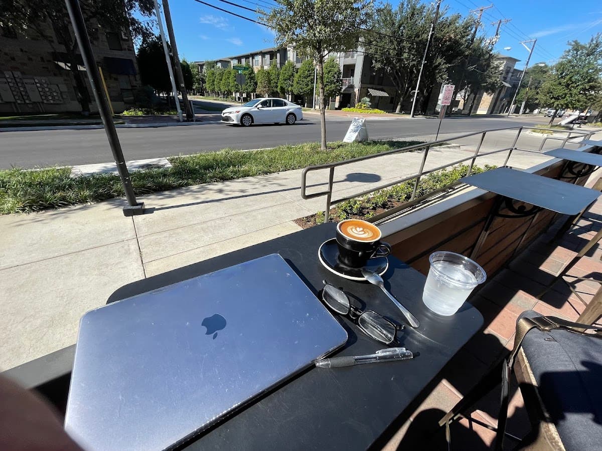 LDU Coffee To Go specialty coffee shop in Dallas - photo 7