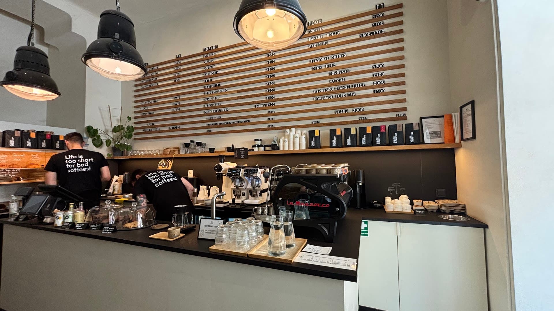 SALT Bakery X CAUSE specialty coffee shop in Budapest - photo 13
