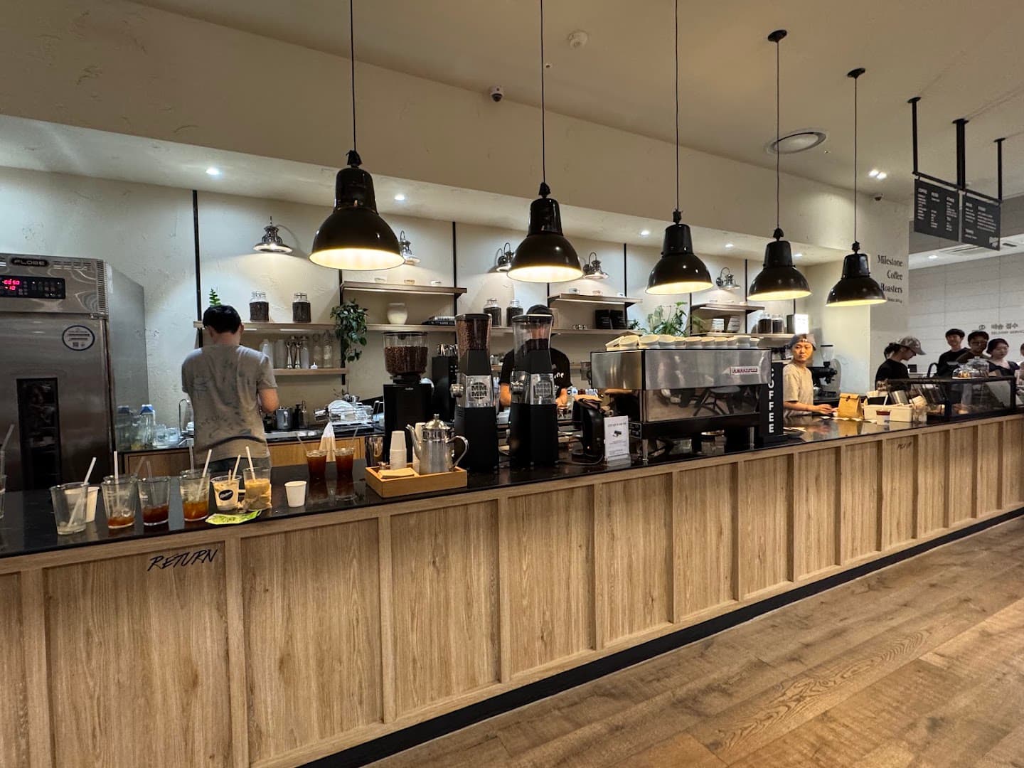Milestone Coffee (Hyundai Seoul) - specialty coffee shop in Seoul