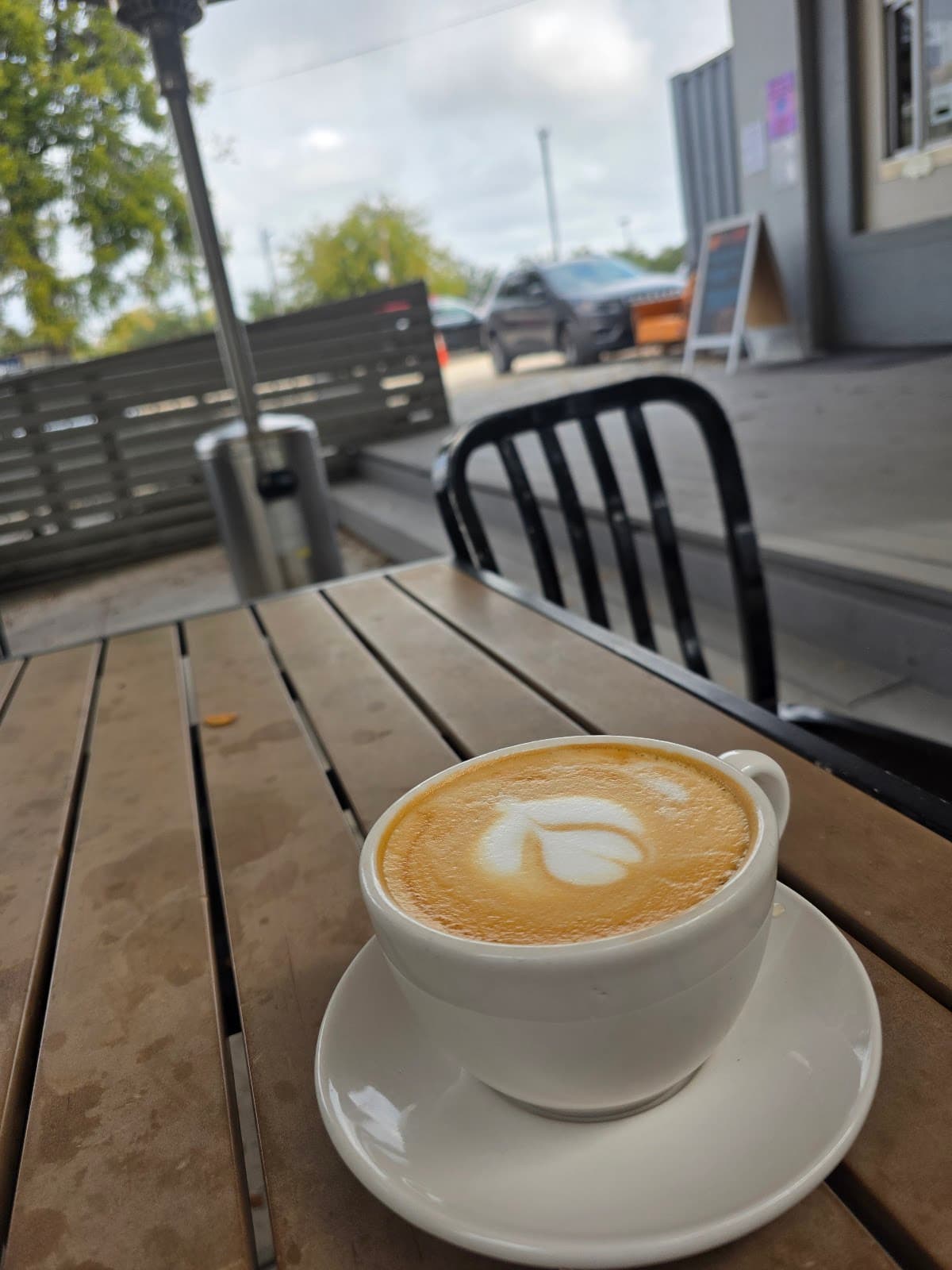 Retrospect Coffee Bar specialty coffee shop in Houston - photo 3