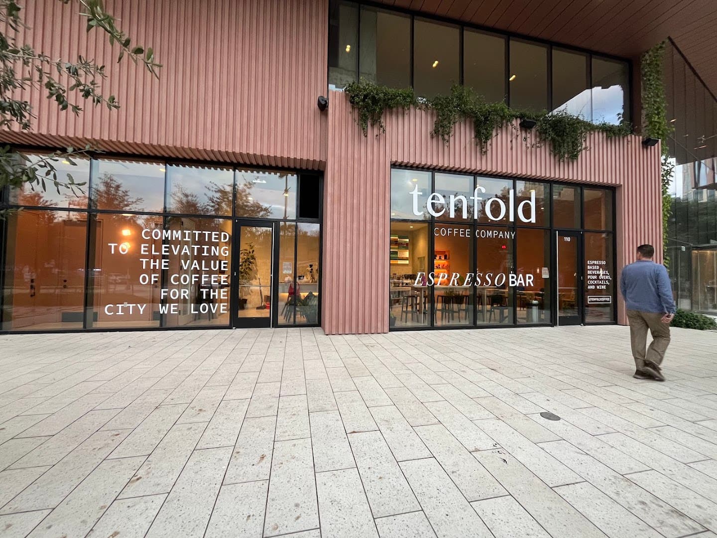Tenfold Coffee Company - specialty coffee shop in Houston