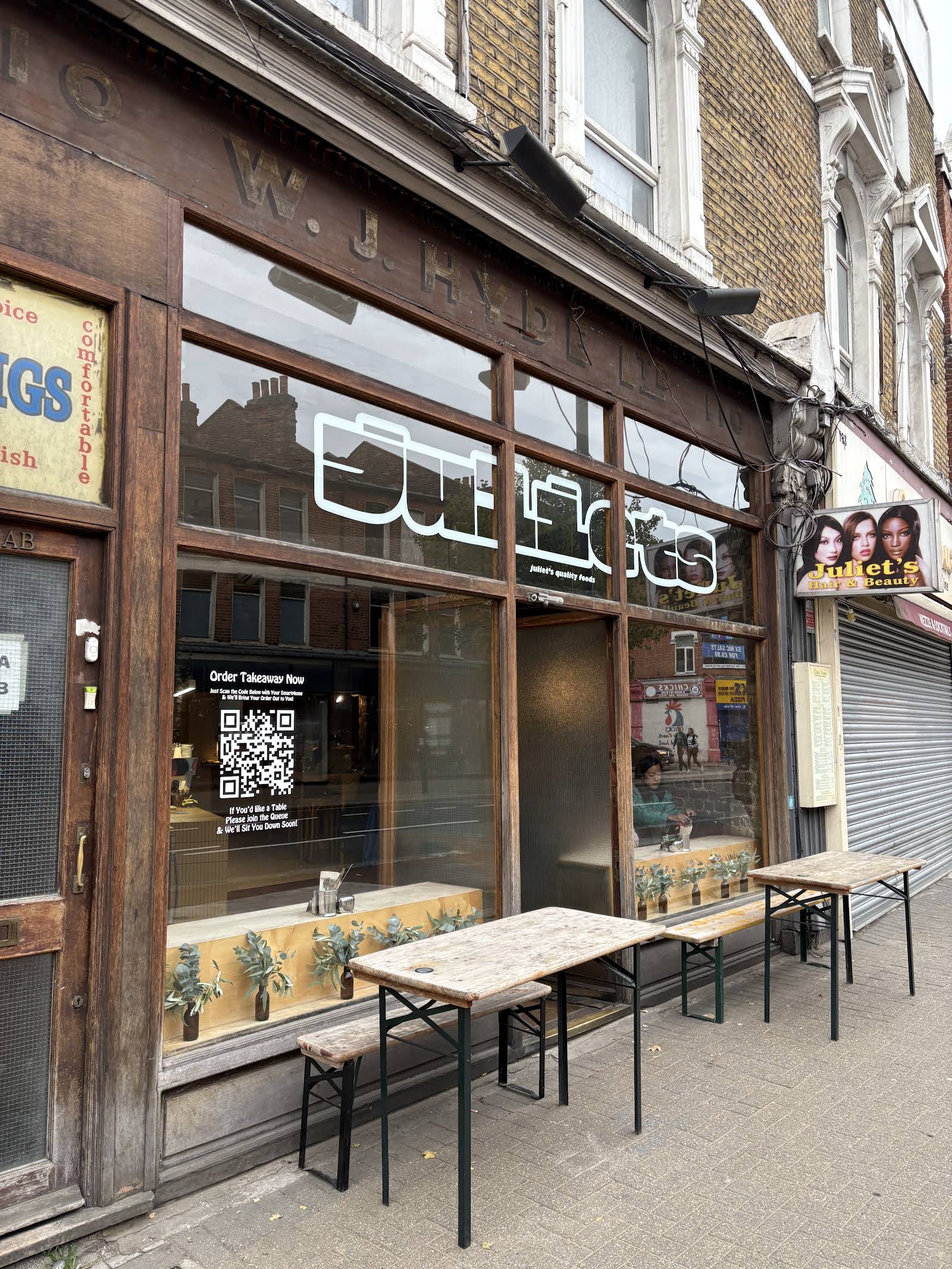Juliet’s Quality Foods specialty coffee shop in London - photo 9