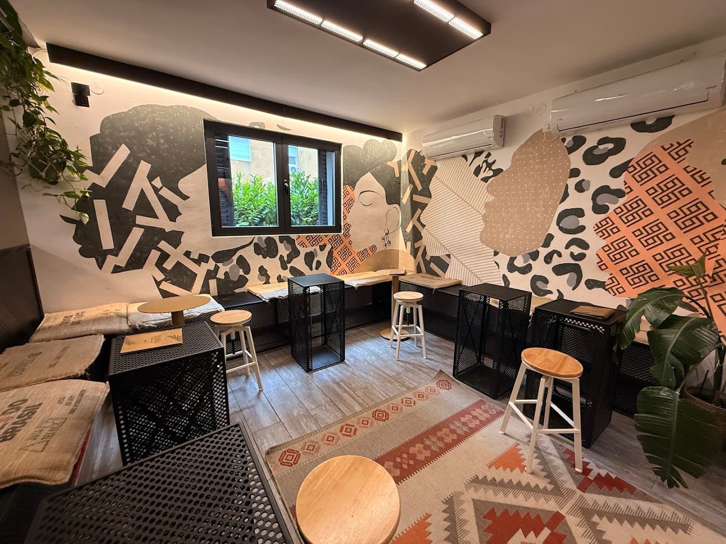 Dusha Specialty Coffee - specialty coffee shop in Vračar