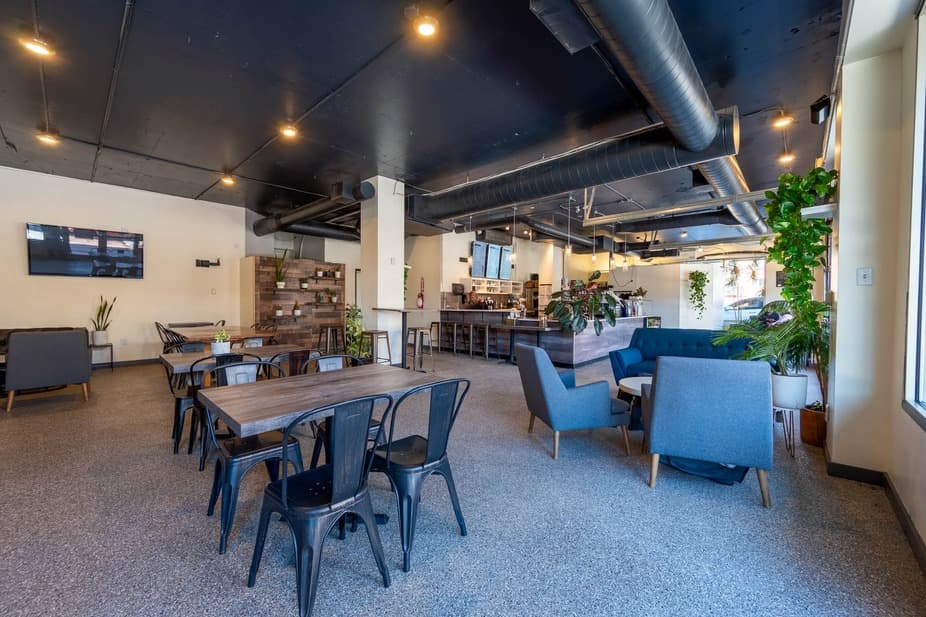 Doppio Coffee - specialty coffee shop in City Park West