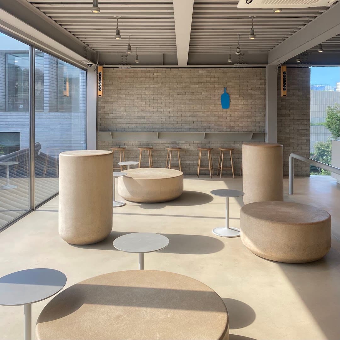 Blue Bottle Samcheong Cafe — specialty coffee in Seoul