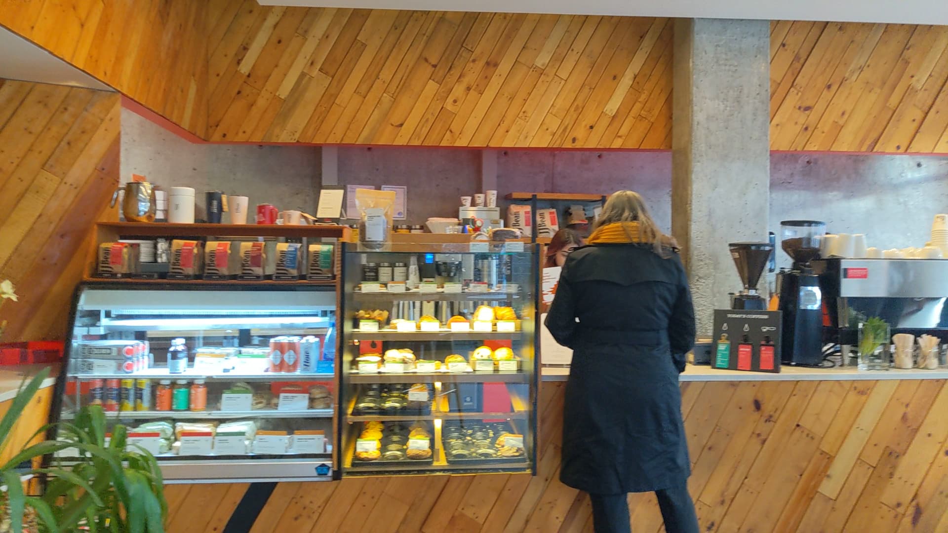 JJ Bean Coffee Roasters specialty coffee shop in Vancouver - photo 9