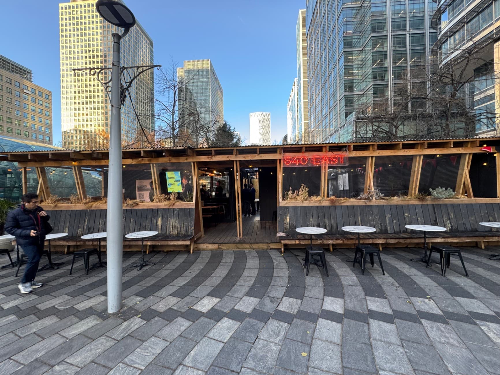 640East (Montgomery Square Cafe) - specialty coffee shop in Canary Wharf